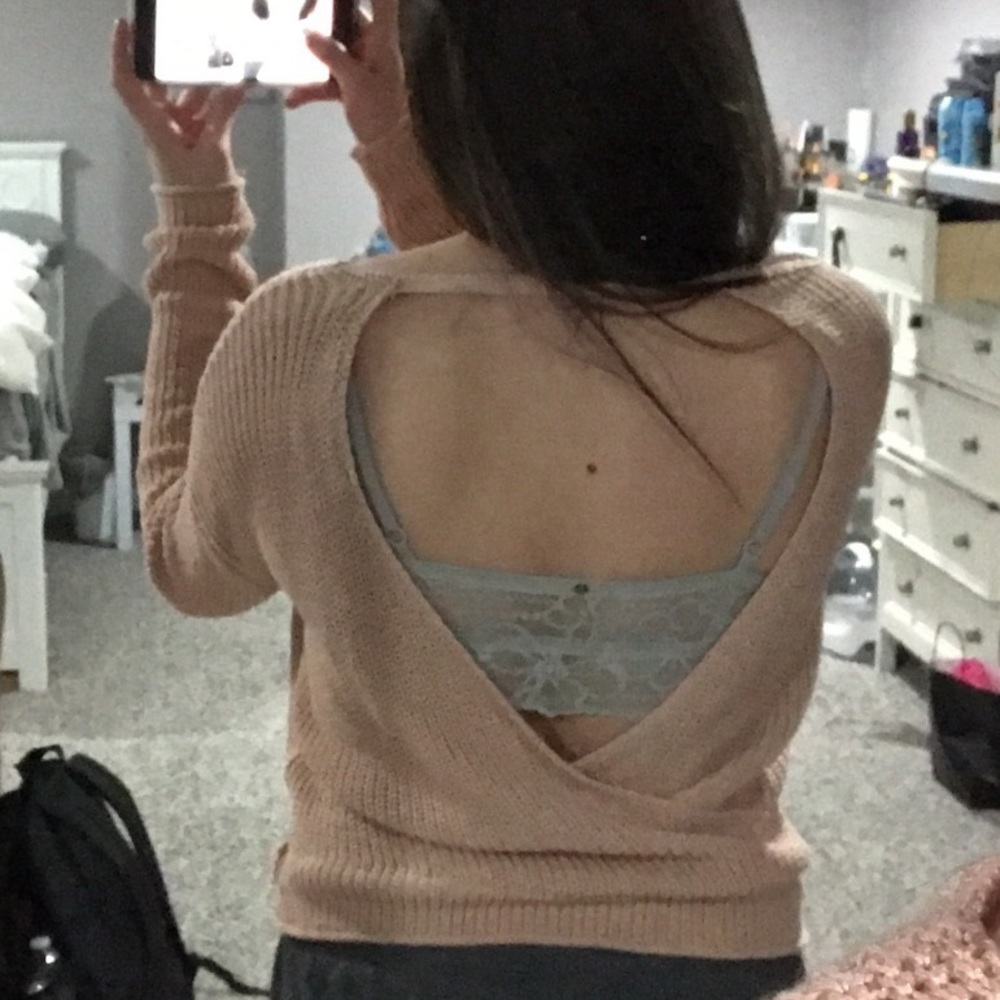 Sweater - Picture 4 of 5
